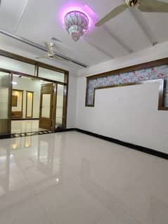 10 Marla upper portion for Rent in G-13/3