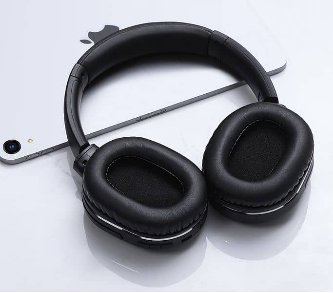 Baseus Encok D02 Pro Wireless Headphones - Foldable & Long-Lasting 2