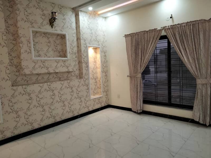 1 Kanal Upper Portion House Available For Rent 4