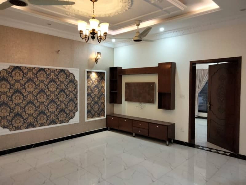 1 Kanal Upper Portion House Available For Rent 7