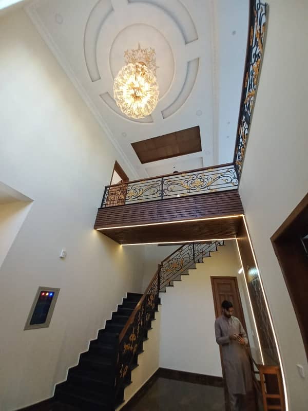 Luxury 1 Kanal Brand-New House for Sale in Lake City, Lahore** 11