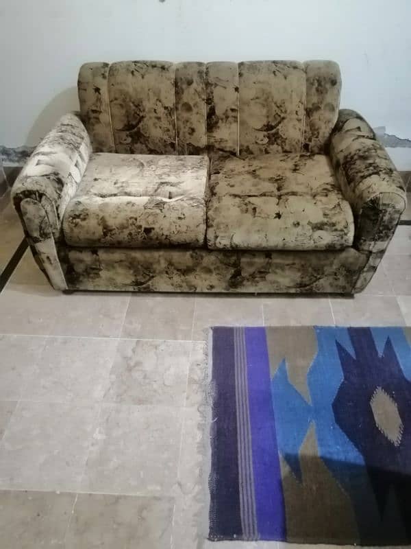 7 seater sofa & table for sale 2