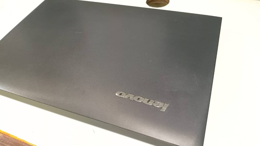 LENOVO B5400 core i5 4th 1GB Nvidia Graphic 6