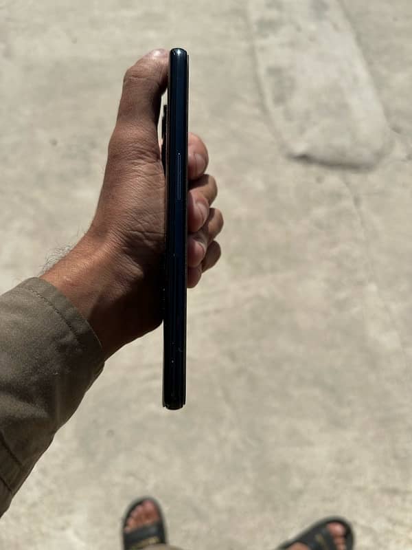 ONEPLUS 9 for parts only 5