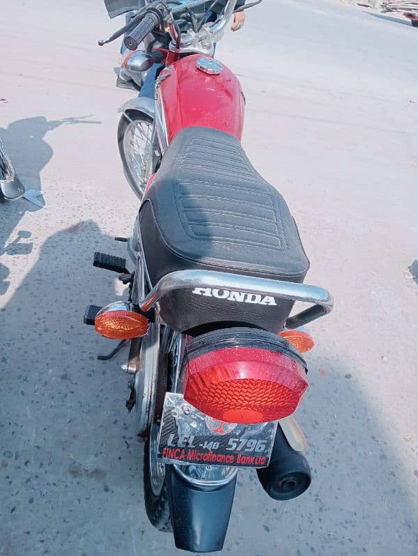 Honda 125 2014/15 Lahore number 5