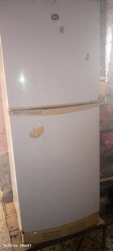 Urgently Sell Used PEL Medium Size Refrigerator 7