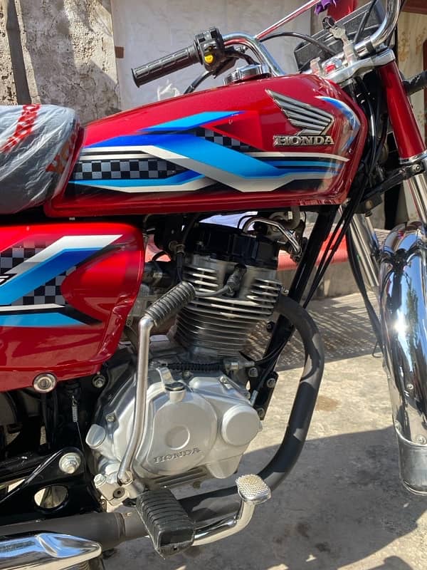 Honda 125 Brand New 2024 Model Bike For Sale 3