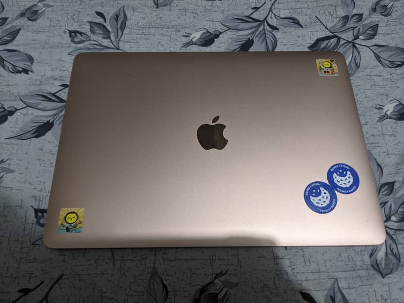 Macbook Air M1 8/256 Rose Gold 3