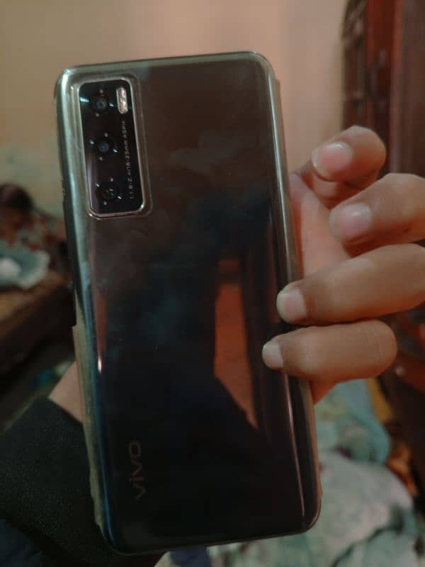 vivo v2022 1