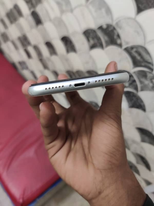 iphone 11 Dual PTA 2