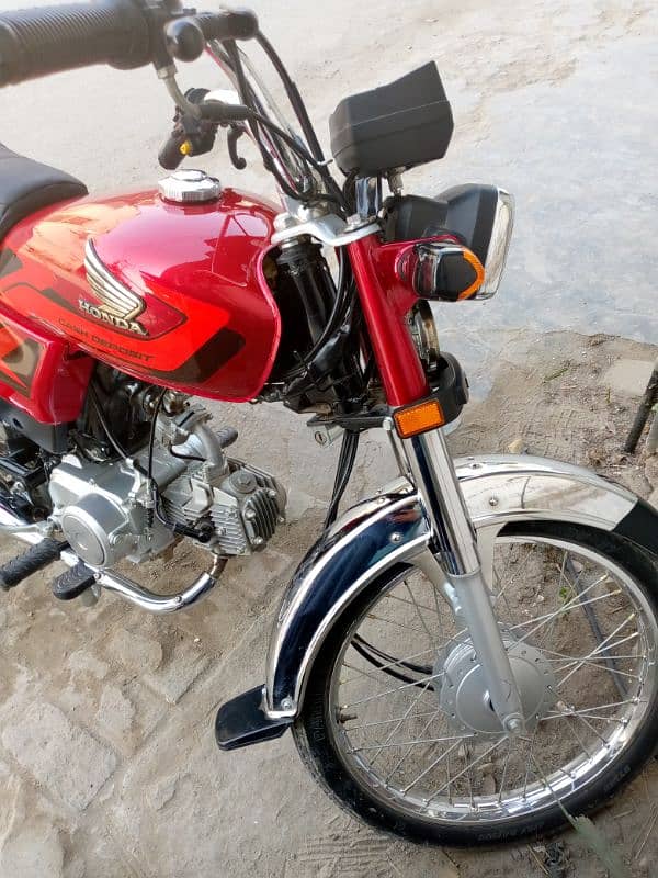 Honda CD 70 Ap for 3