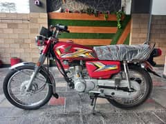 HONDA CG 125 MODEL 2025 KM 3800 KEY 2 TOTAL GENUINE BIKE APL 4