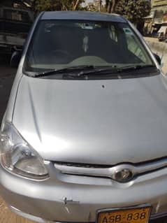 Toyota Platz 2005