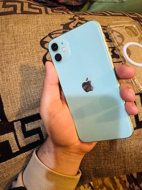 iphone 11 128gb pta approved 1