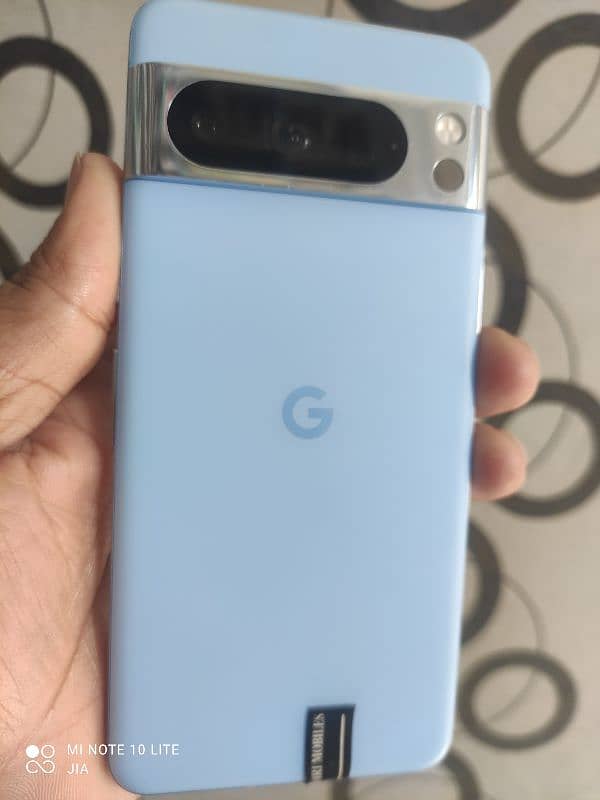 Google pixel 8 pro 0