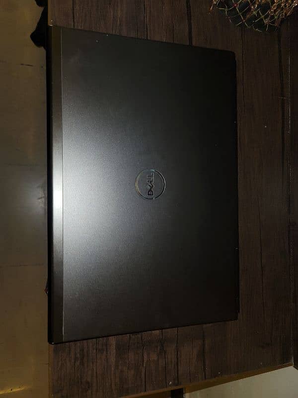 Dell Precision M4800 core i7 G/ 2.7 Quad 3