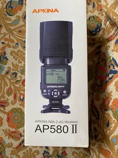 APKINA AP580 II Flashgun