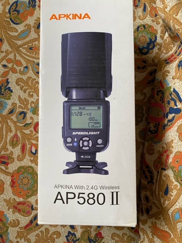 APKINA AP580 II Flashgun 0