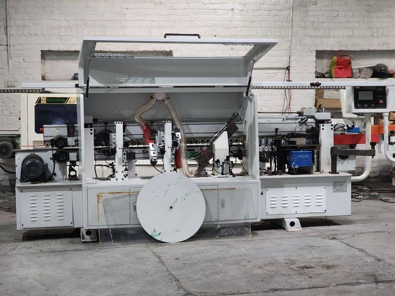 Edge Banding Machines / Slide Cutter / 10