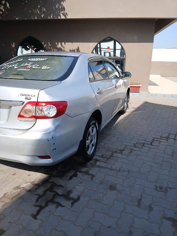 Toyota Corolla GLI 2010 11