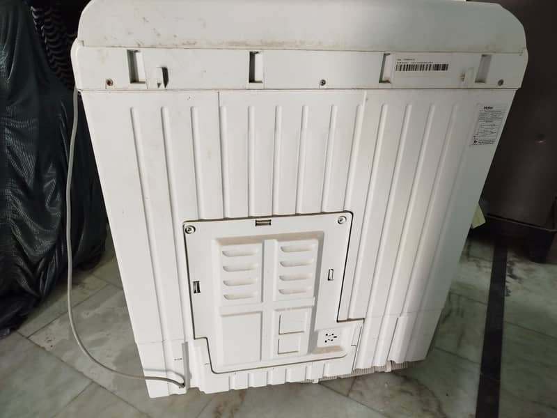 Haier Washing machine with Dryer 4