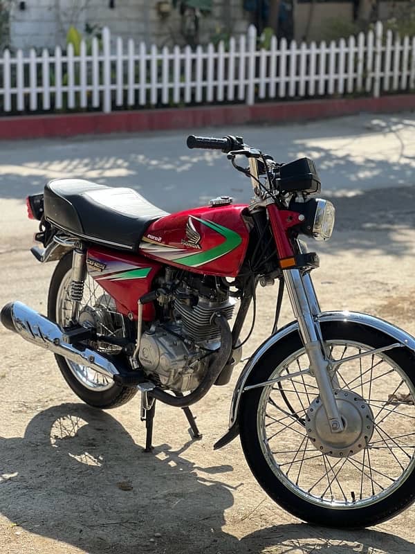 HONDA 125 2014 Model 3