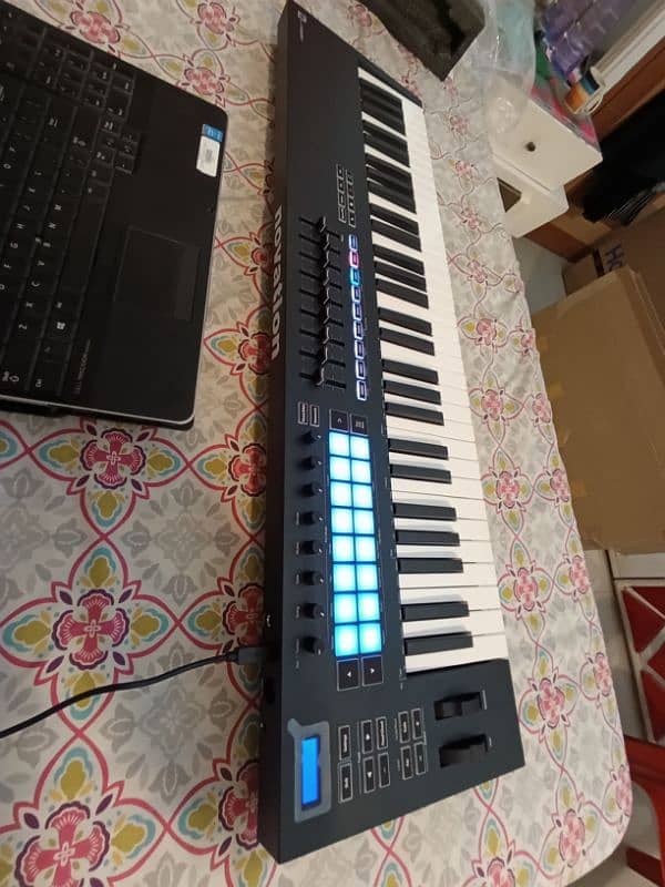 Novation Midi control 61 key 3