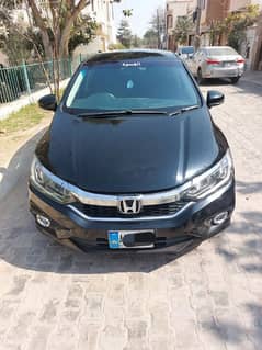 Honda Grace Hybrid 2015