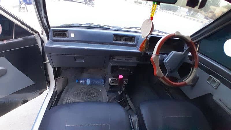 Daihatsu 2 Door Charade 1986 6