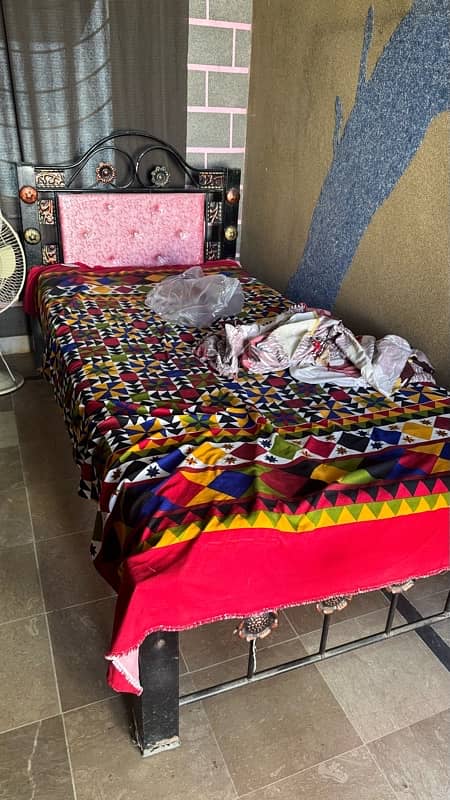 2 single bed for sale condition 10/9 1