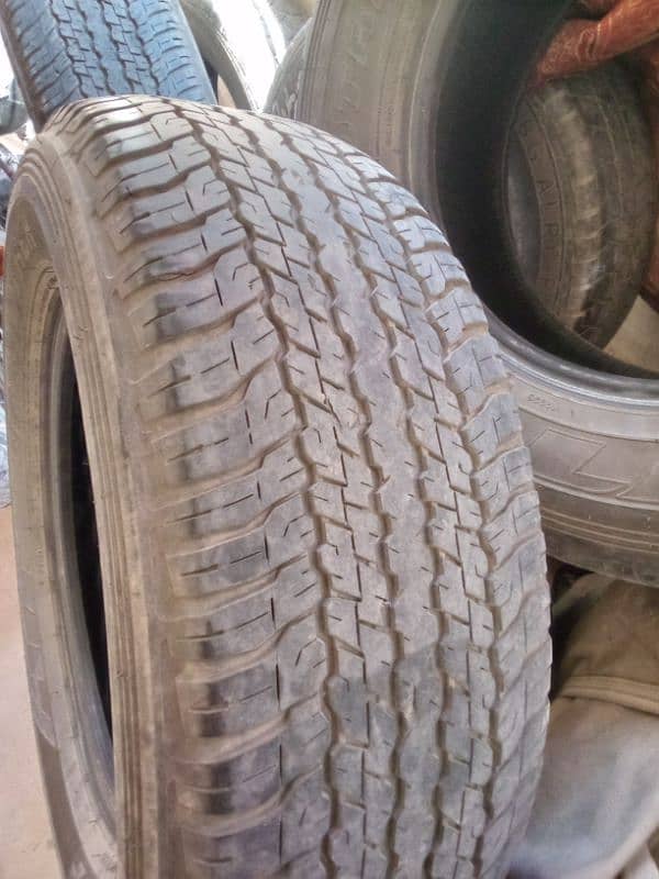 265/65 R17 Dunlop tyre 5