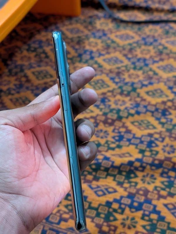 One plus 9 pro 5g Approved dual sim 4