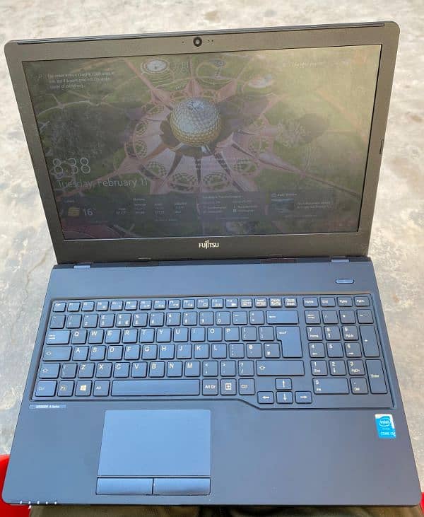 Fujitsu laptop in good condition 1