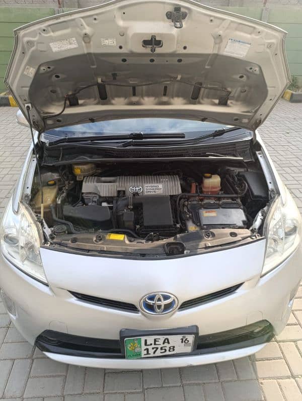 Toyota Prius 2012 12