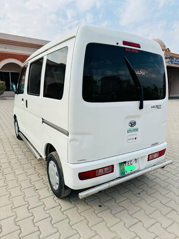 Daihatsu Hijet 2012 2