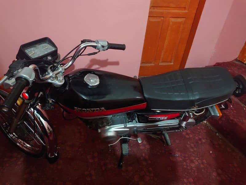 HONDA 125 POINT KARACHI NUMBER 2