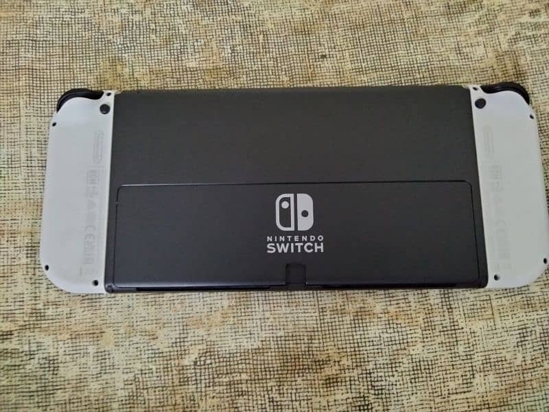 Nintendo switch slightly used 10/9.5 1