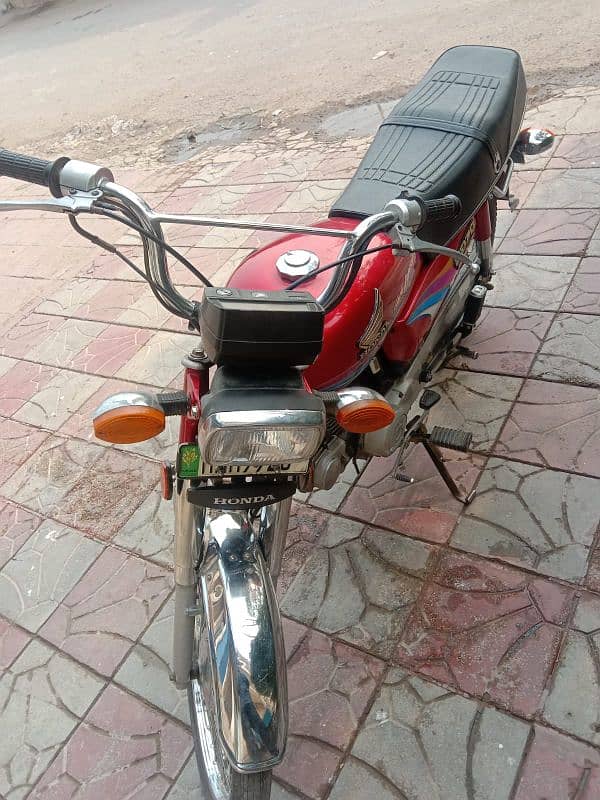 Honda 70 CD 0