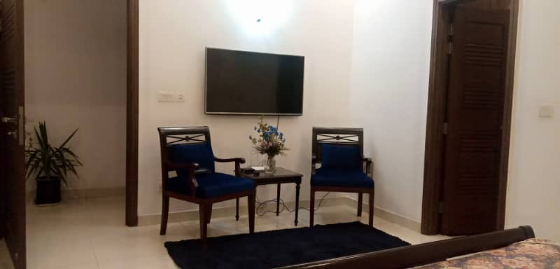 Furnished Room for rent in dha phase 8 ex park view 14