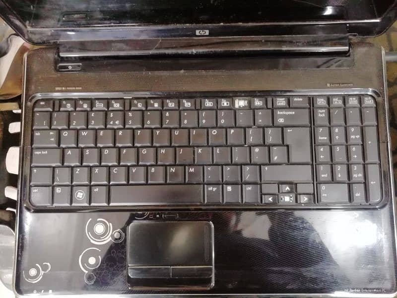 HP pavilion entertainment pc i5 /model 2112sa 2