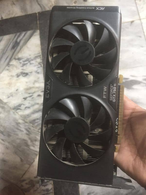 GTX 750 TI 0