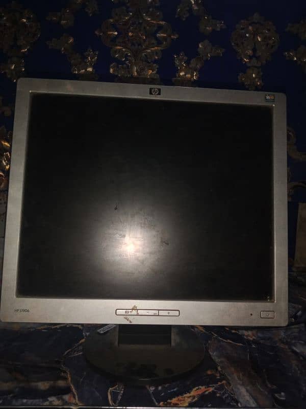 HP lCD for sale 1