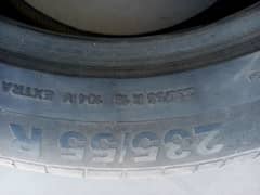 tyre for sale [235/55 RR] good condition