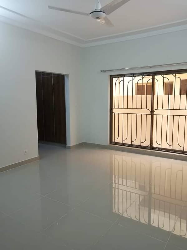 Brend New apartment for sale in Askari 11 sec-B Lahore 22