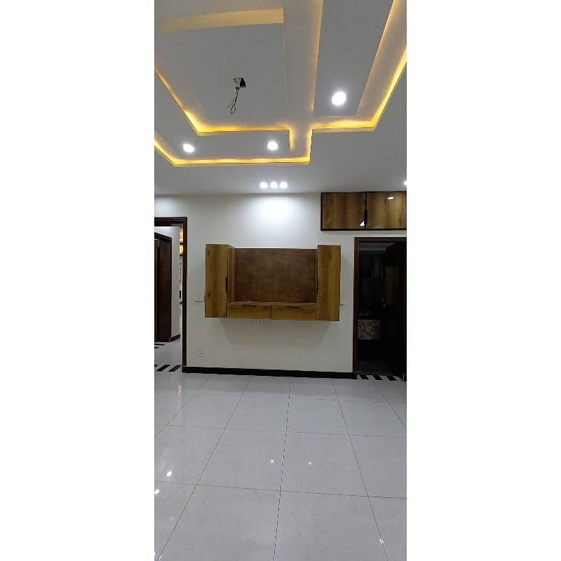 10 Marla Brand New House For Sale In Bahria Orchard Lahore 5