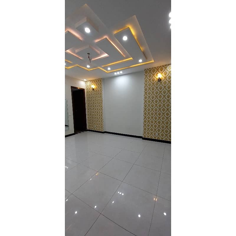 10 Marla Brand New House For Sale In Bahria Orchard Lahore 6