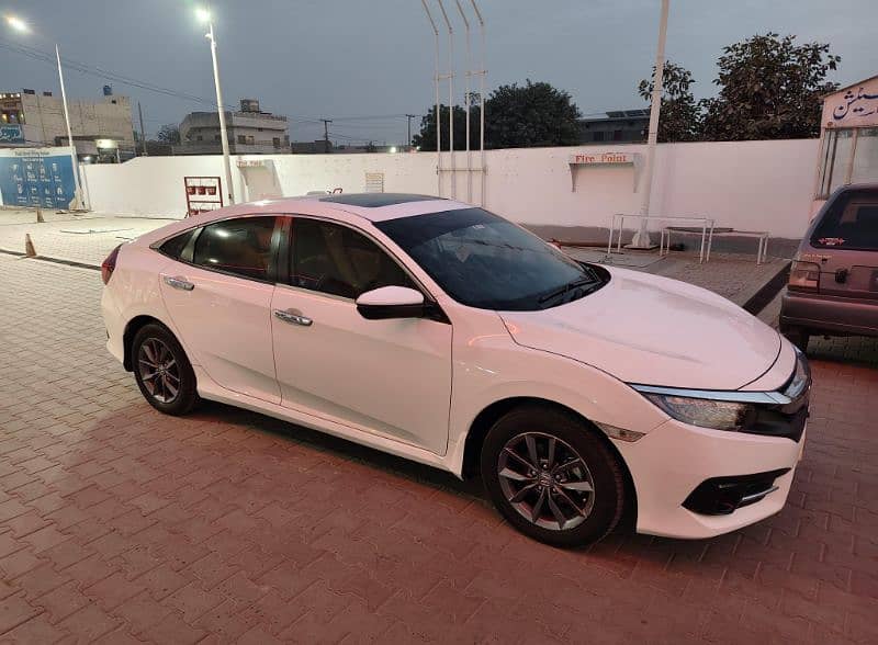 Honda Civic Oriel 2020 11