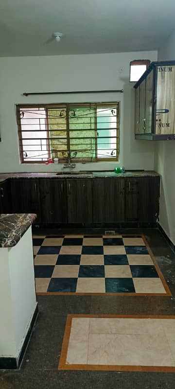 10 MARLA UPPER PORTION AVAILABLE FOR RENT IN TIP HOUSING SOCIETY 2