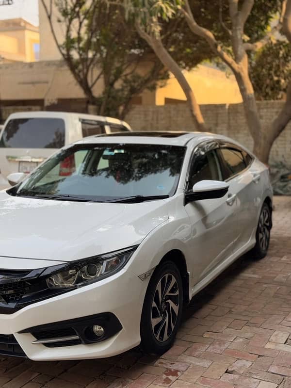 Honda Civic VTi Oriel Prosmatec 2019 1