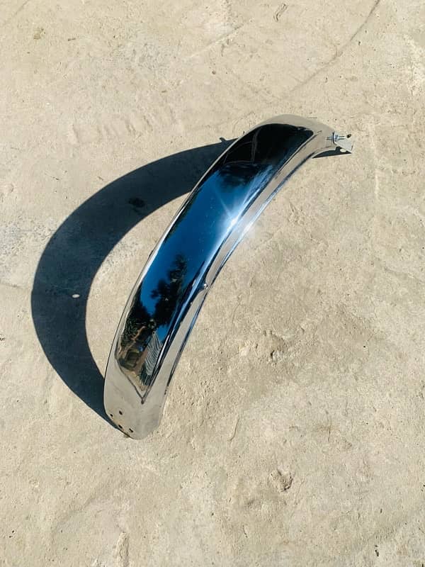 CD70 back cutmudguard in 10/10 condition whatsapp 03225747017 0